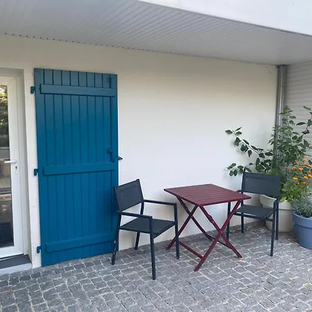 Agreable T2 Pres Des Plages Avec Parking *