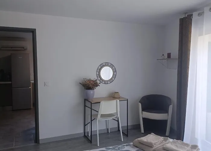 Agreable T2 Pres Des Plages Avec Parking Arcangues